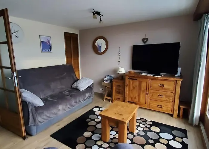 La Grange De La Forêt *